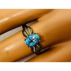 Vintage Ring Oval Light Blue Topaz Gemstone Rigged Band 925 Sterling Silver sz 9